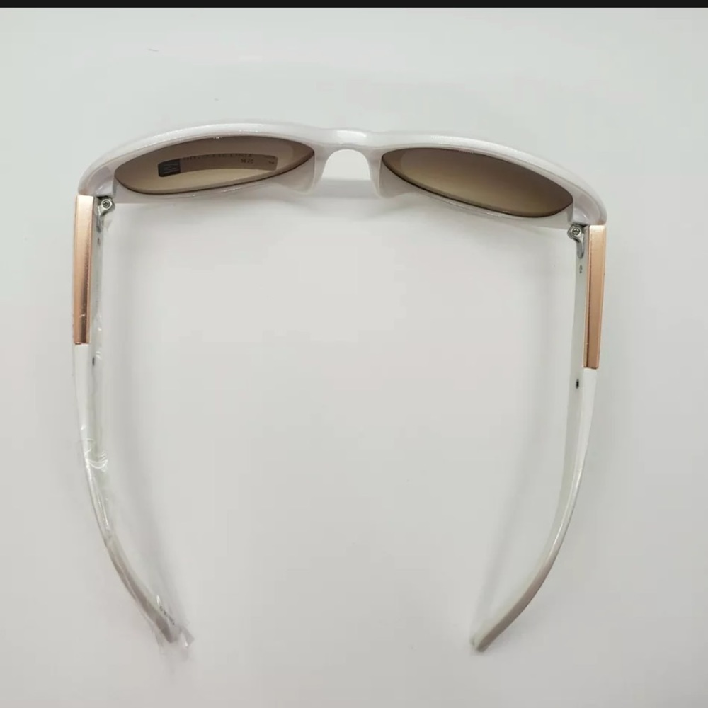 White Rectangular Sunglasses Temple Bling - Picture 6 of 9